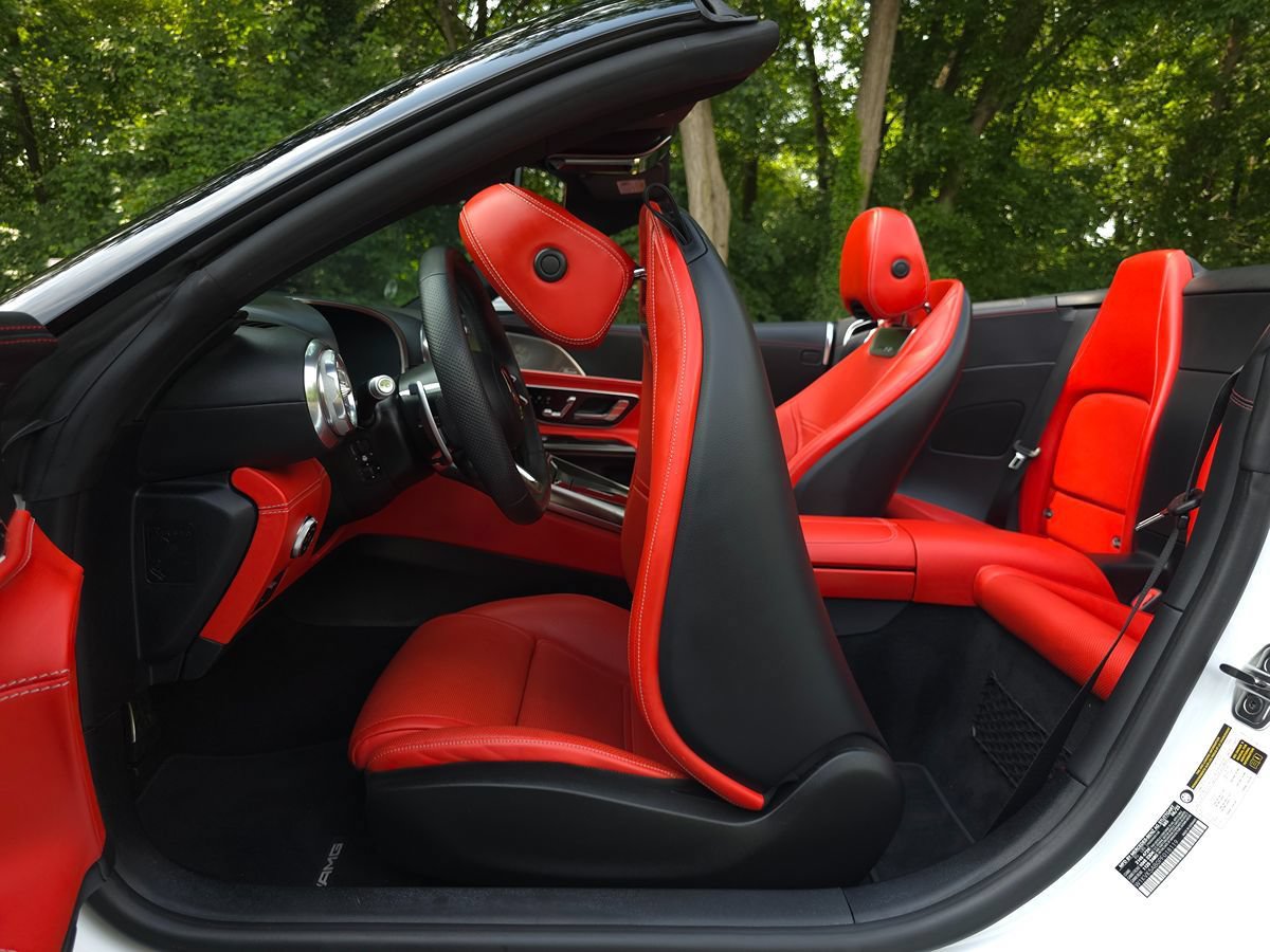 Used 2023 Mercedes-Benz SL 43 AMG image 21