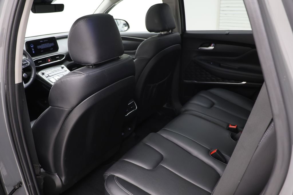 Used 2023 Hyundai Santa Fe SEL w/ Premium Package image 11