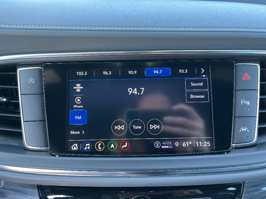 Used 2024 Buick Enclave Premium FWD image 34