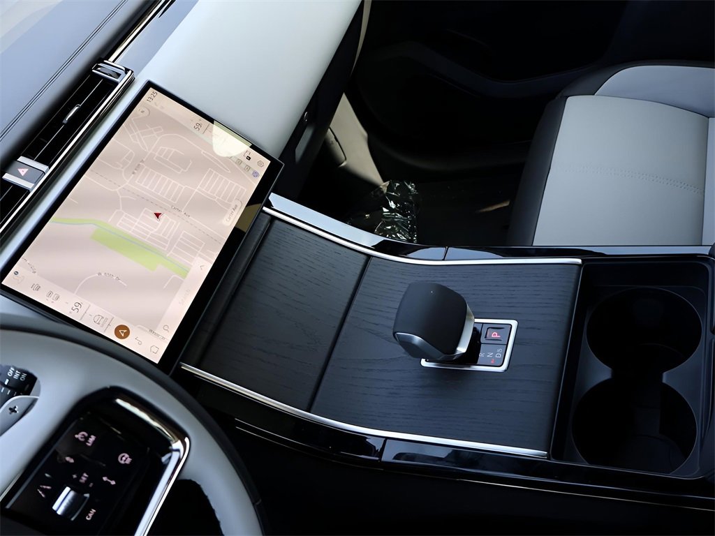 New 2026 Land Rover Range Rover Velar Dynamic SE image 20