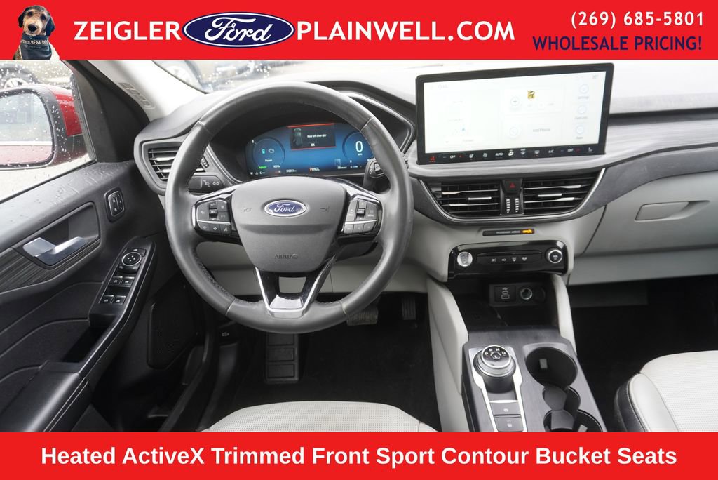 Used 2024 Ford Escape Platinum w/ Class II Trailer Tow Package image 16