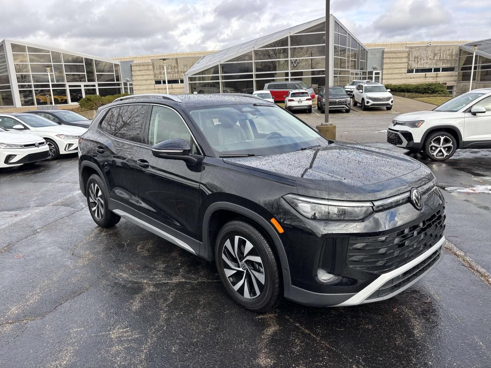 New 2026 Volkswagen Tiguan S FWD image 1