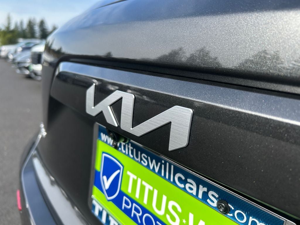Used 2025 Kia Niro Wind FWD image 32