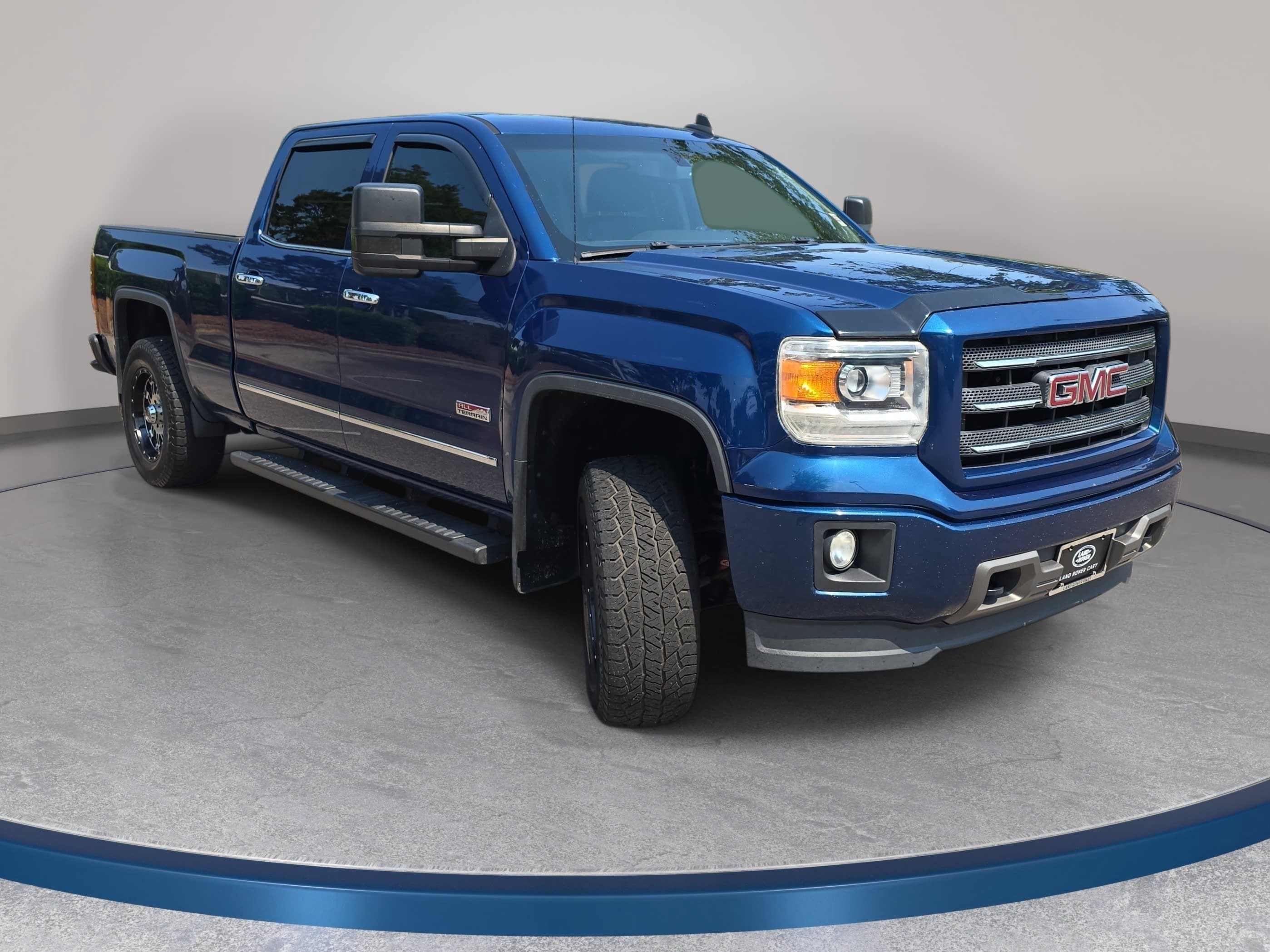 Used 2015 GMC Sierra 1500 SLT w/ All-Terrain Package AWD/4WD image 3