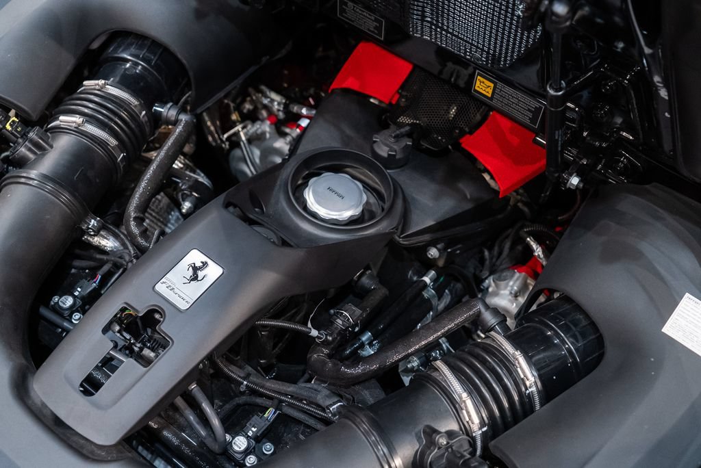 Certified 2023 Ferrari F8 Tributo RWD image 24