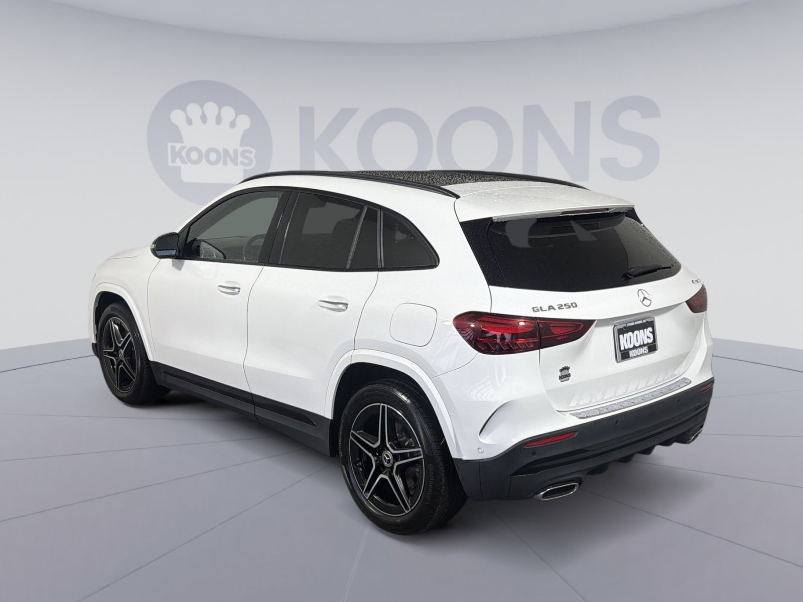 Used 2024 Mercedes-Benz GLA 250 4MATIC image 4