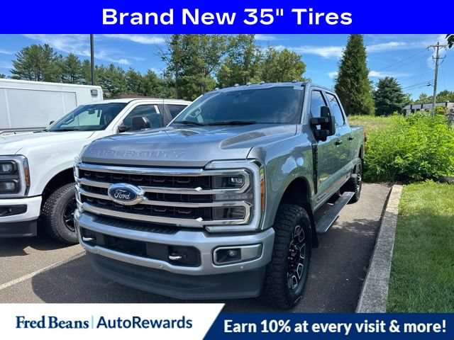 Used 2023 Ford F250 Platinum AWD/4WD image 3