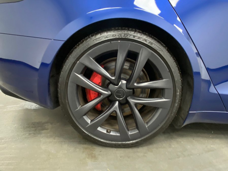 Used 2023 Tesla Model S Plaid image 17