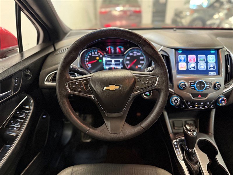 Used 2017 Chevrolet Cruze LT w/ Sun And Sound Package image 11
