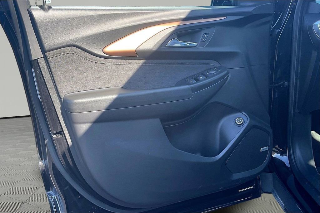 Used 2023 Chevrolet TrailBlazer ACTIV w/ Sun and Liftgate Package image 22