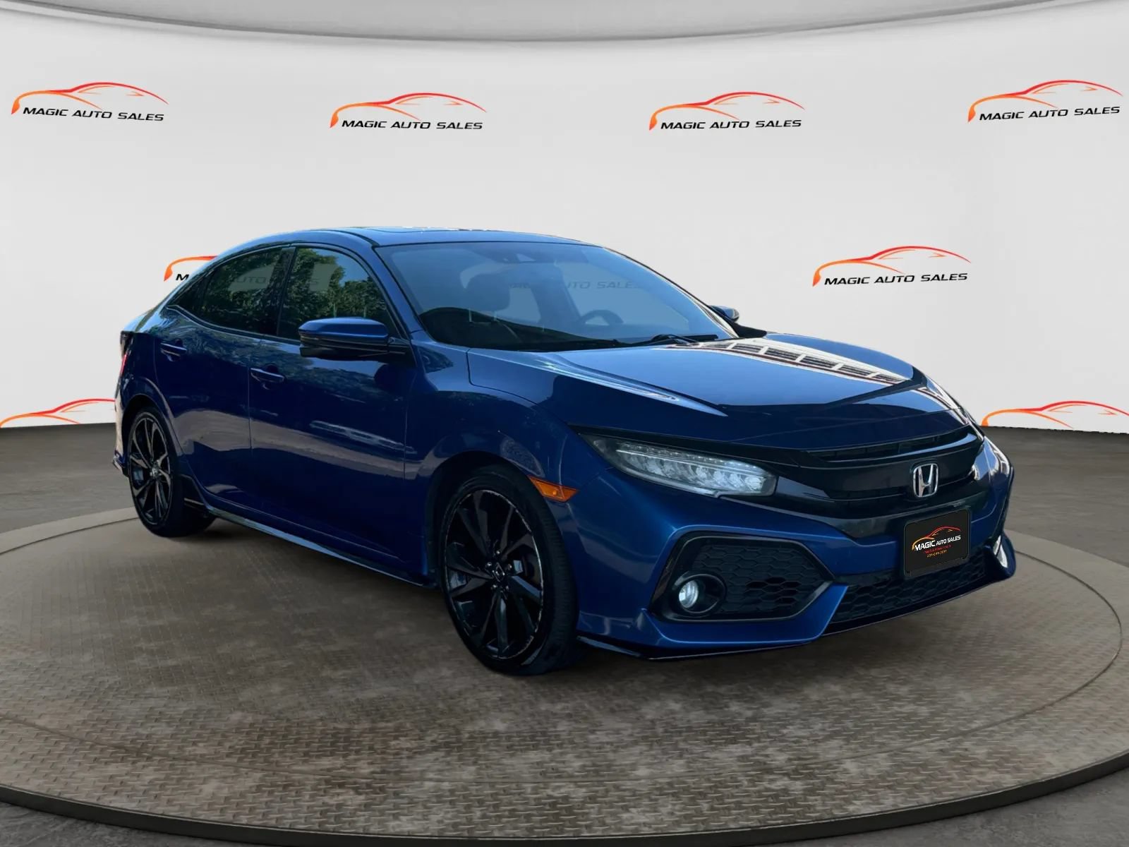 Used 2017 Honda Civic Sport Touring image 5