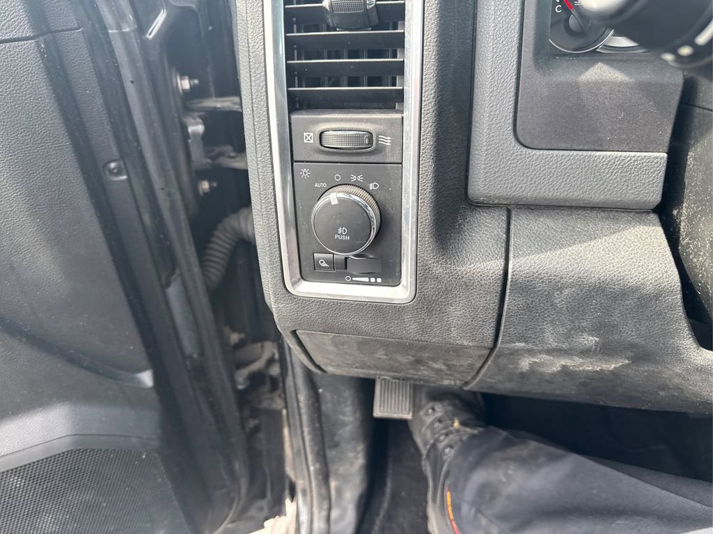 Used 2018 RAM 1500 Big Horn AWD/4WD image 15
