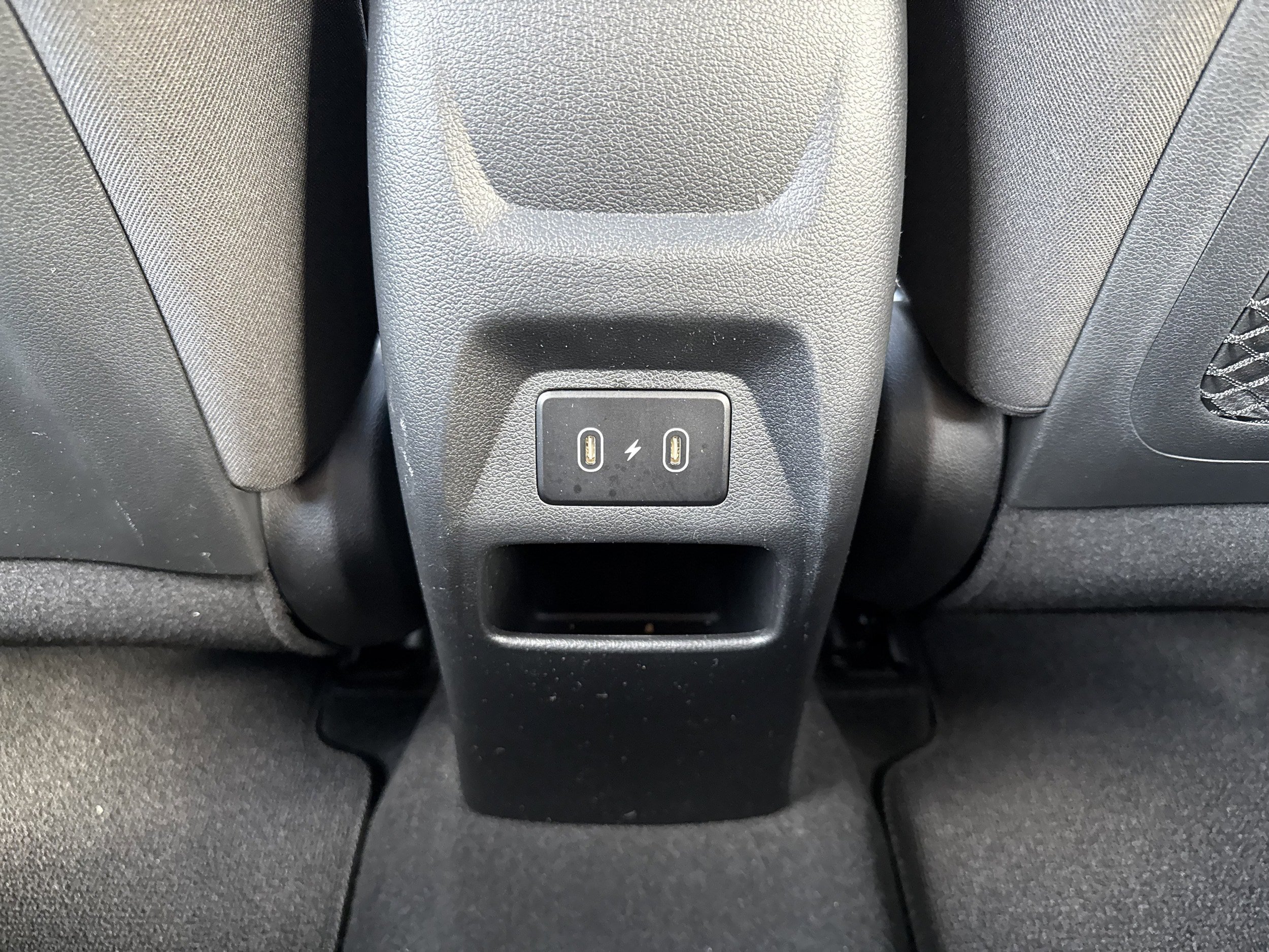 Used 2025 Hyundai Venue SEL FWD image 21