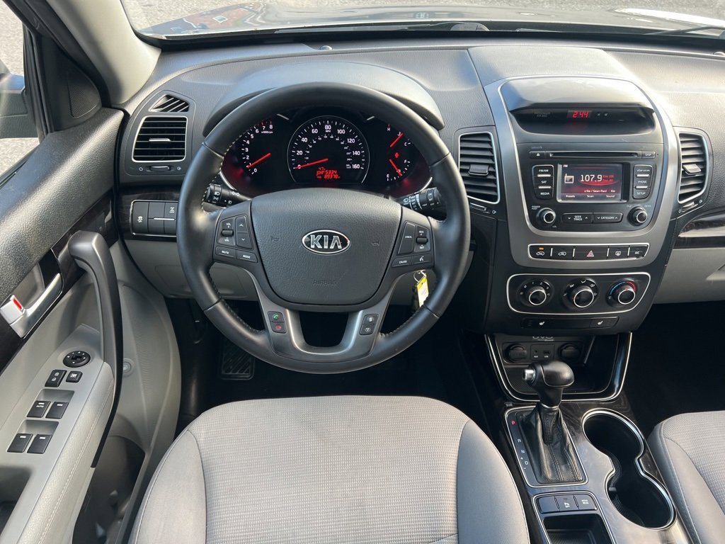 Used 2015 Kia Sorento LX image 20