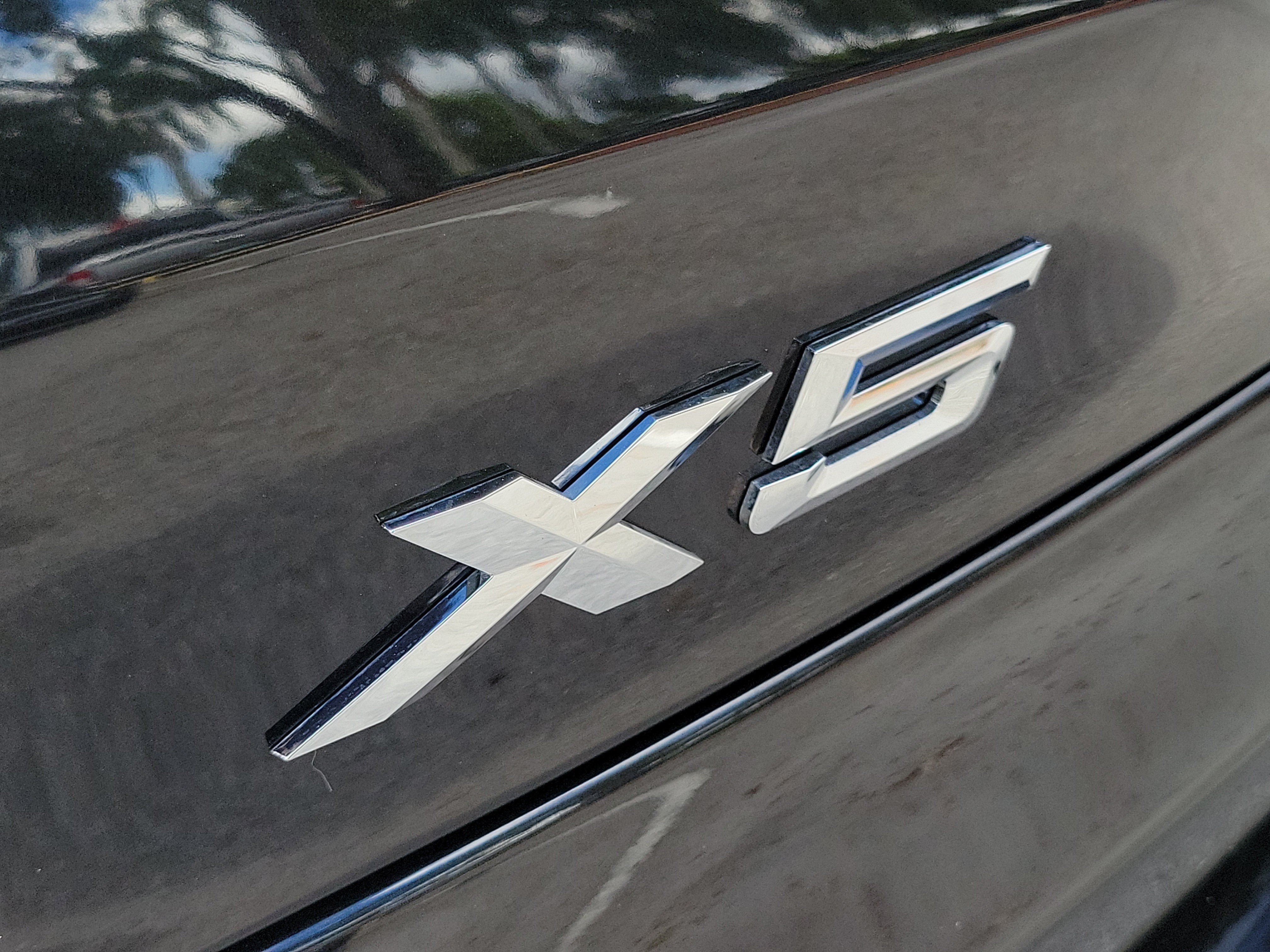 Used 2024 BMW X5 sDrive40i w/ M Sport Package RWD image 6