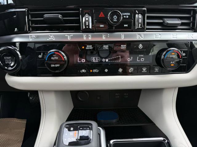 New 2026 Nissan Pathfinder SL image 26