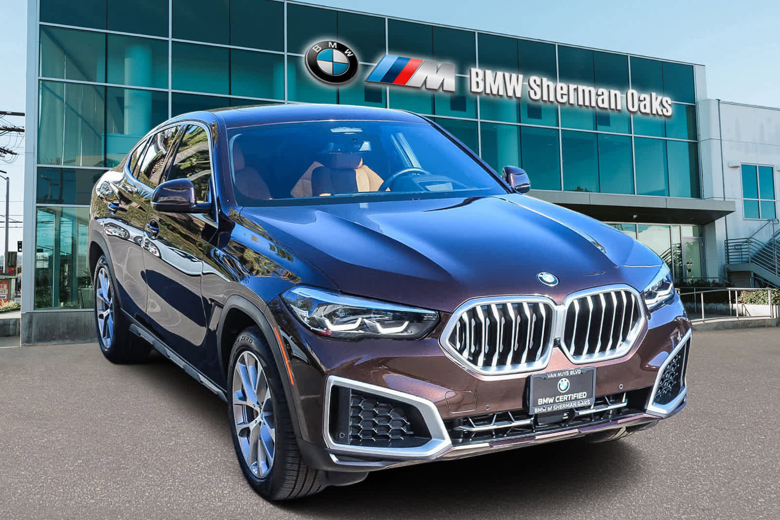 Certified 2023 BMW X6 xDrive40i image 3