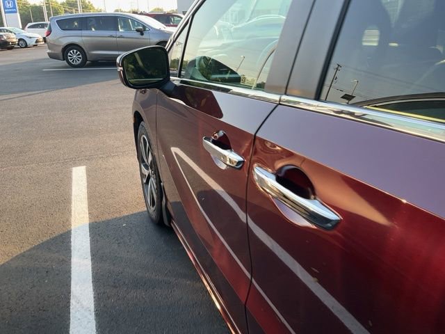 Used 2021 Honda Odyssey Touring image 10