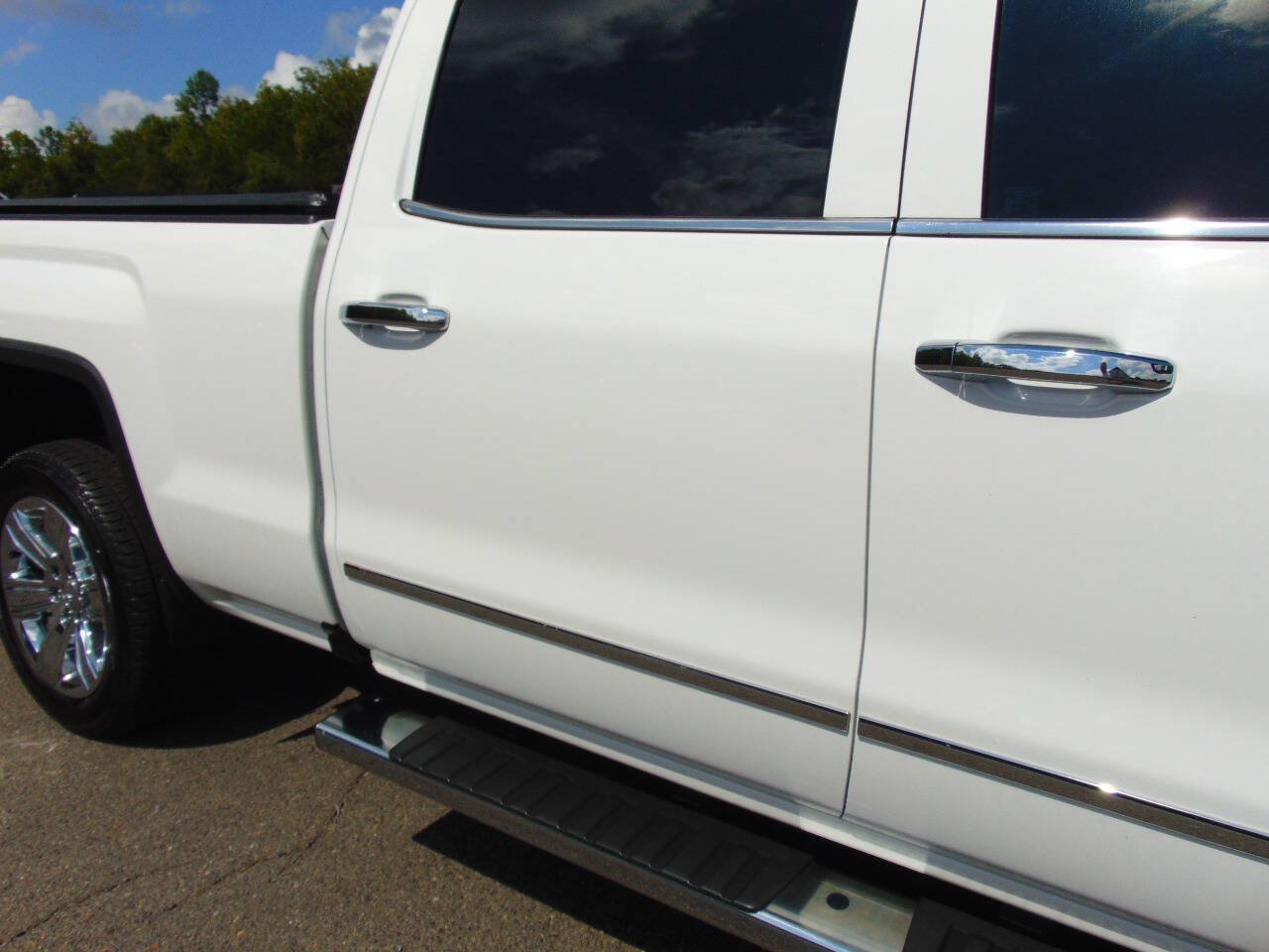 Used 2018 GMC Sierra 1500 SLT AWD/4WD image 45