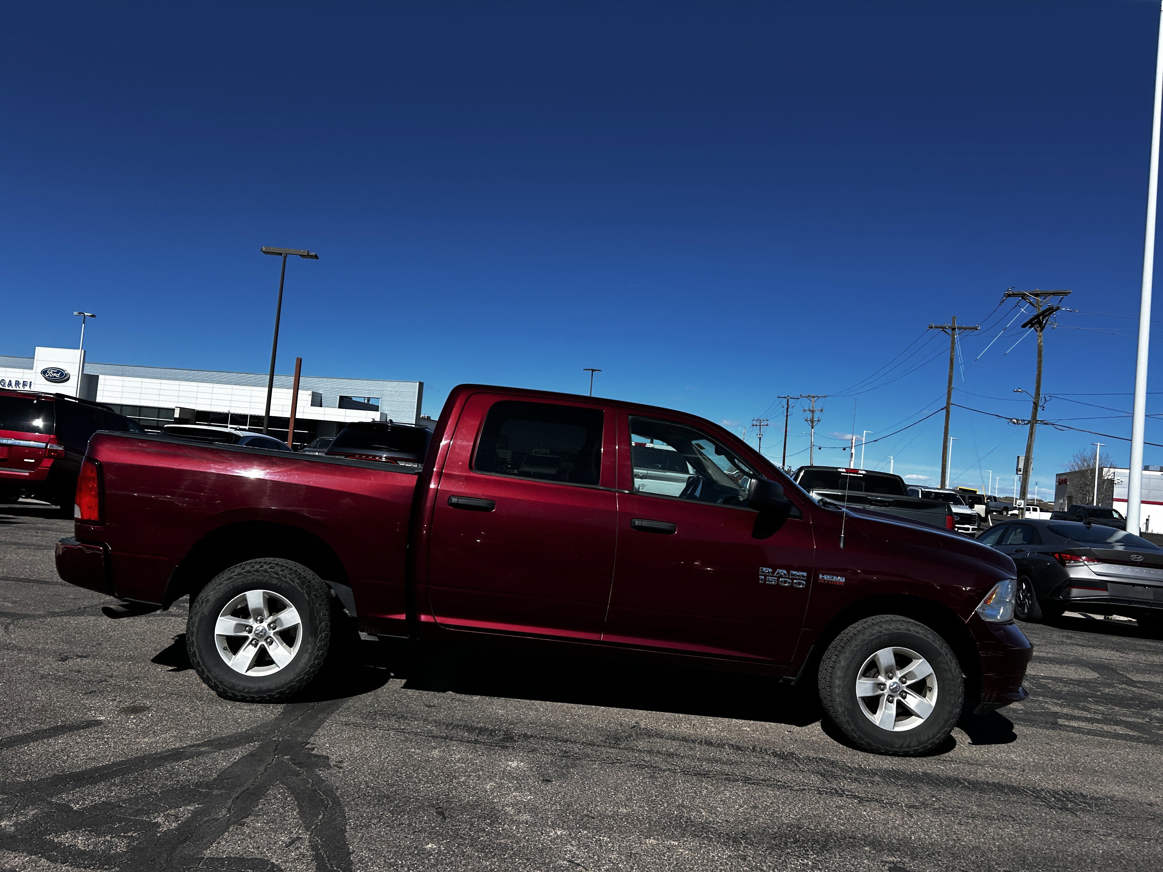 Used 2018 RAM 1500 Express image 6