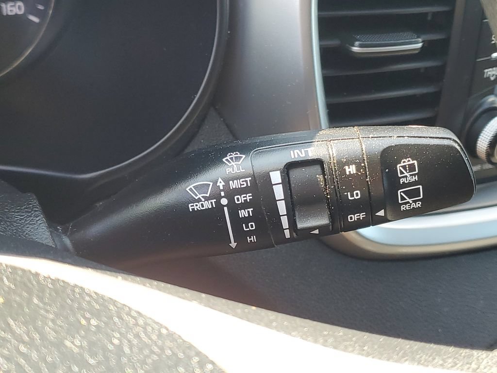 Used 2019 Kia Sorento FWD image 14