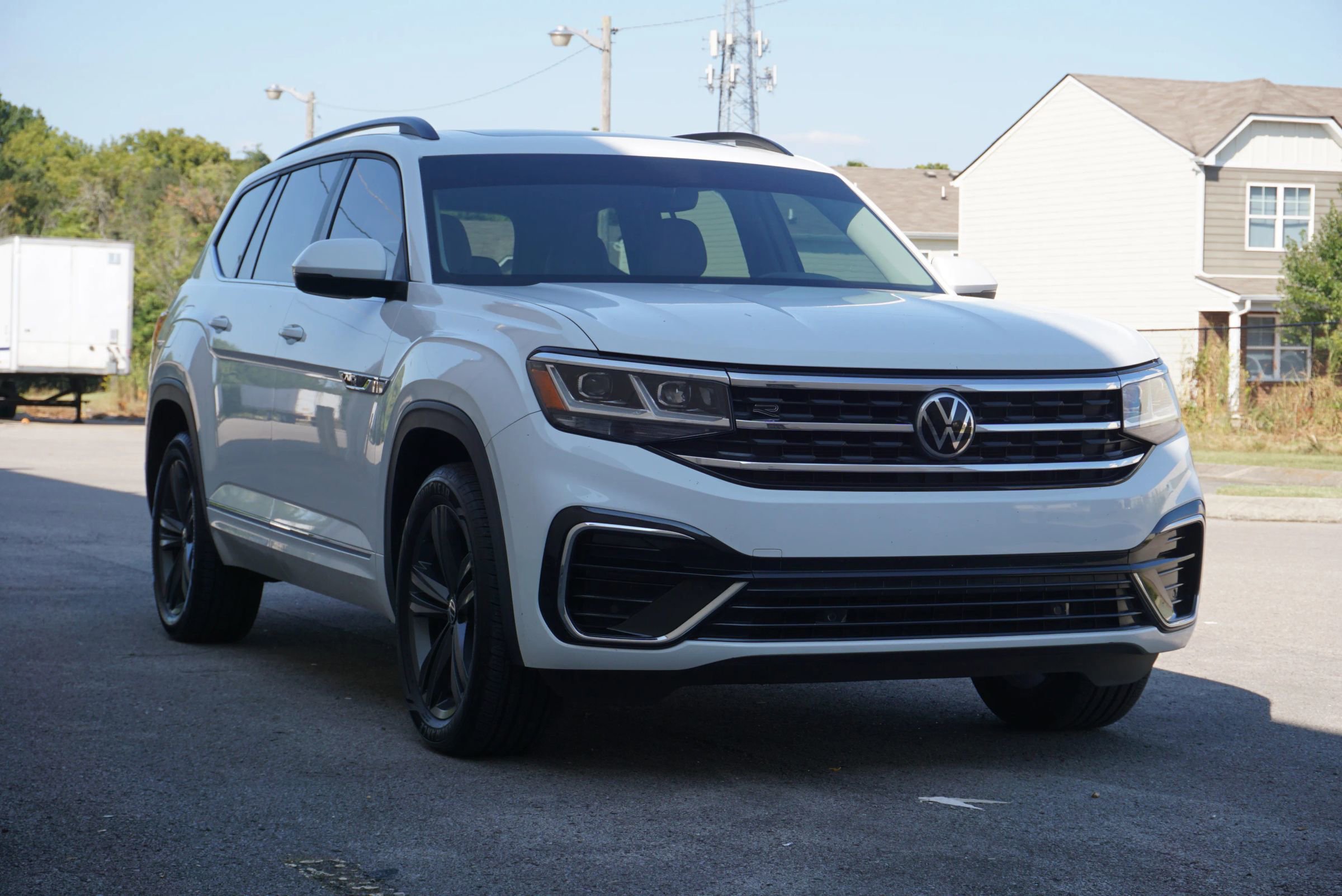 Used 2021 Volkswagen Atlas SE w/ Panoramic Sunroof Package image 3