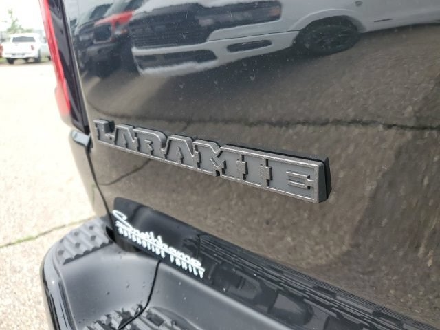 New 2026 RAM 1500 Laramie w/ Night Edition AWD/4WD image 5