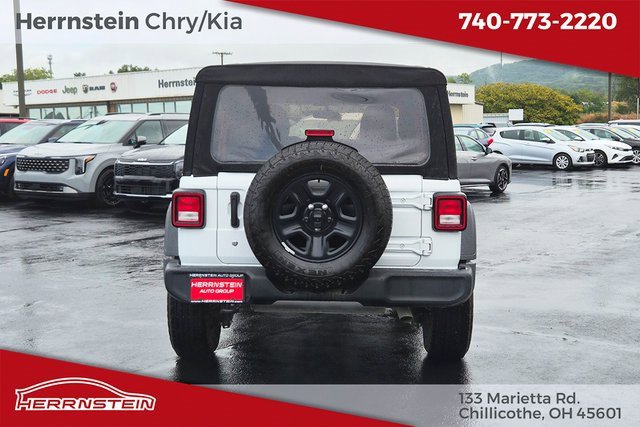 Used 2024 Jeep Wrangler Sport image 30