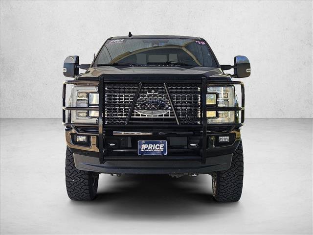 Used 2019 Ford F250 Platinum w/ Platinum Ultimate Package AWD/4WD image 2