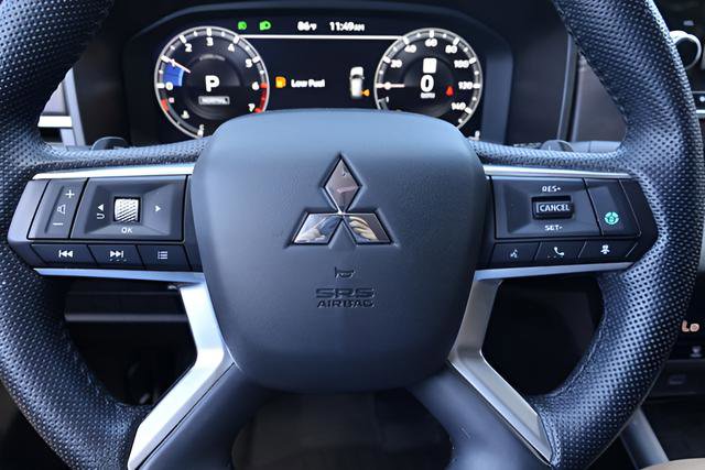 Used 2024 Mitsubishi Outlander SE FWD image 21