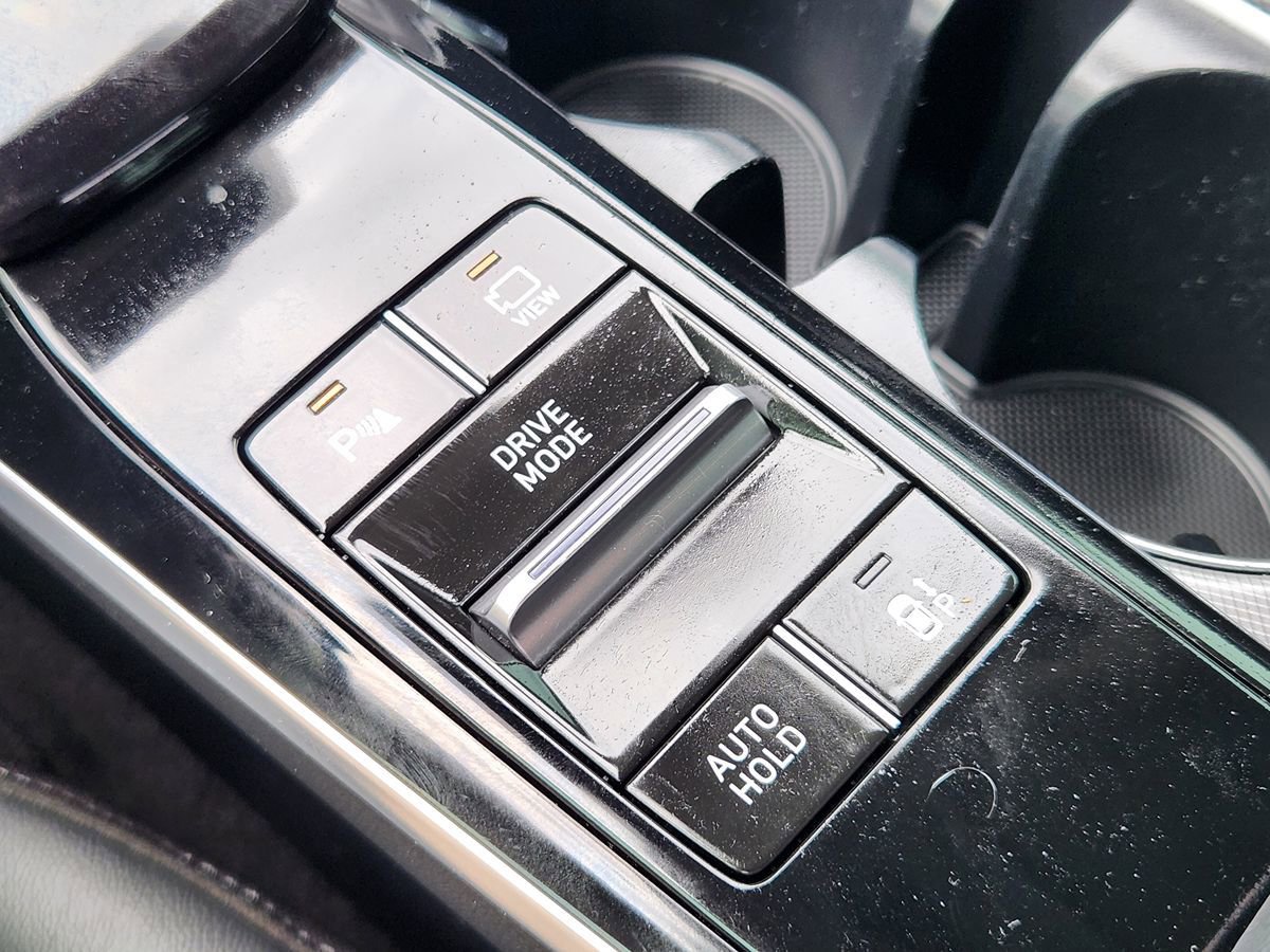 Used 2022 Hyundai Sonata Limited FWD image 28
