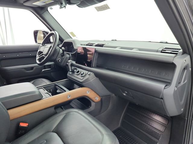 Certified 2022 Land Rover Defender 110 X image 13