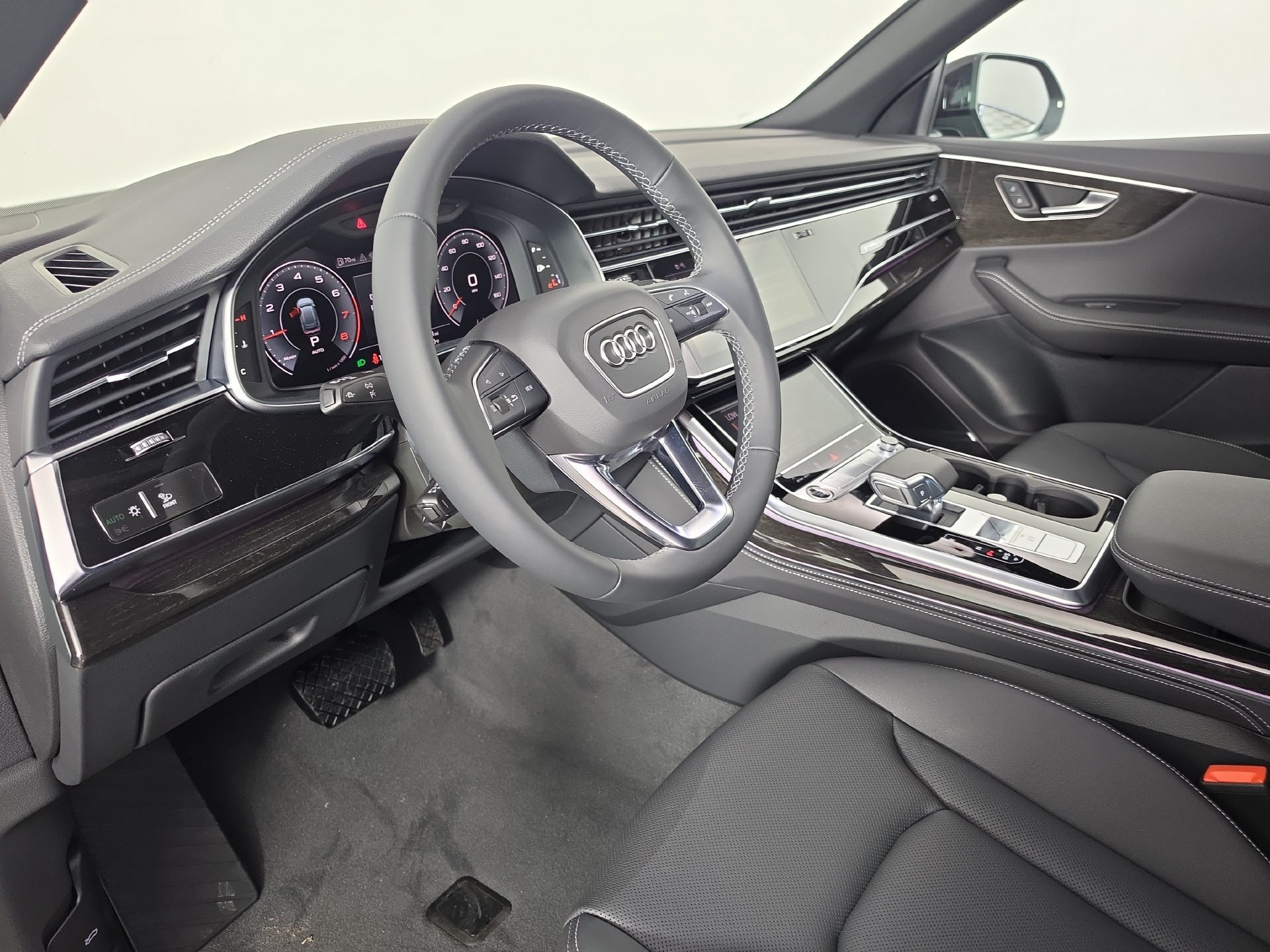 New 2026 Audi Q8 Premium Plus AWD/4WD image 12