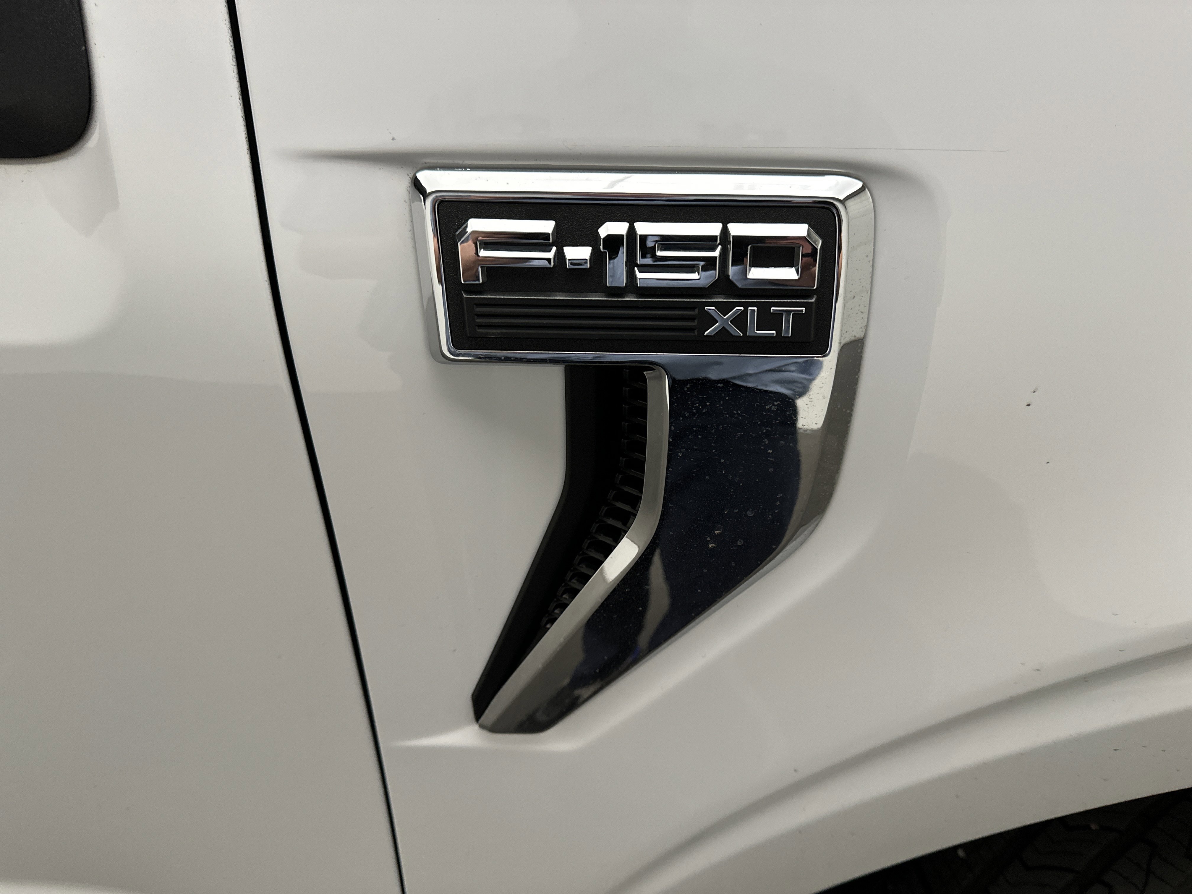 Used 2021 Ford F150 XLT w/ Equipment Group 301A Mid image 15