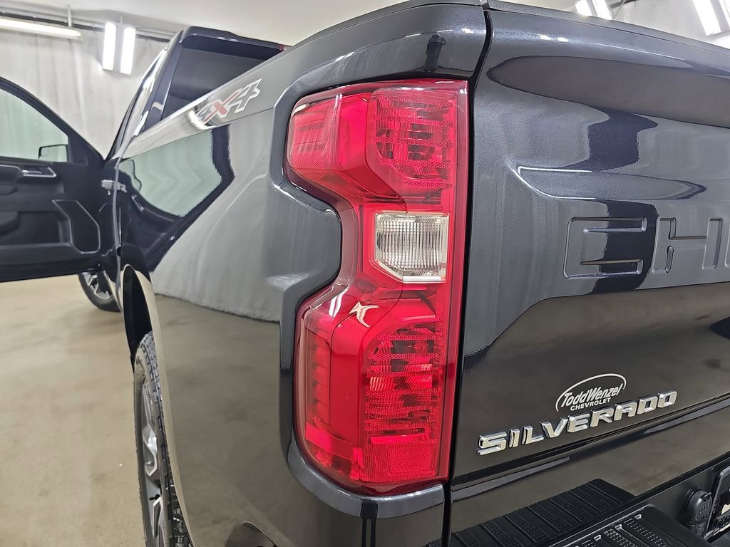 Certified 2022 Chevrolet Silverado 1500 LT image 39
