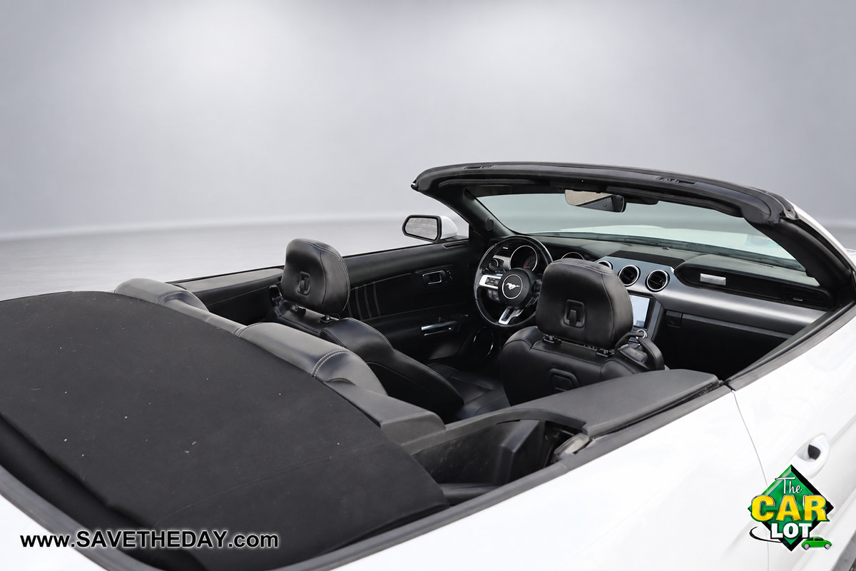 Used 2023 Ford Mustang Premium RWD image 19