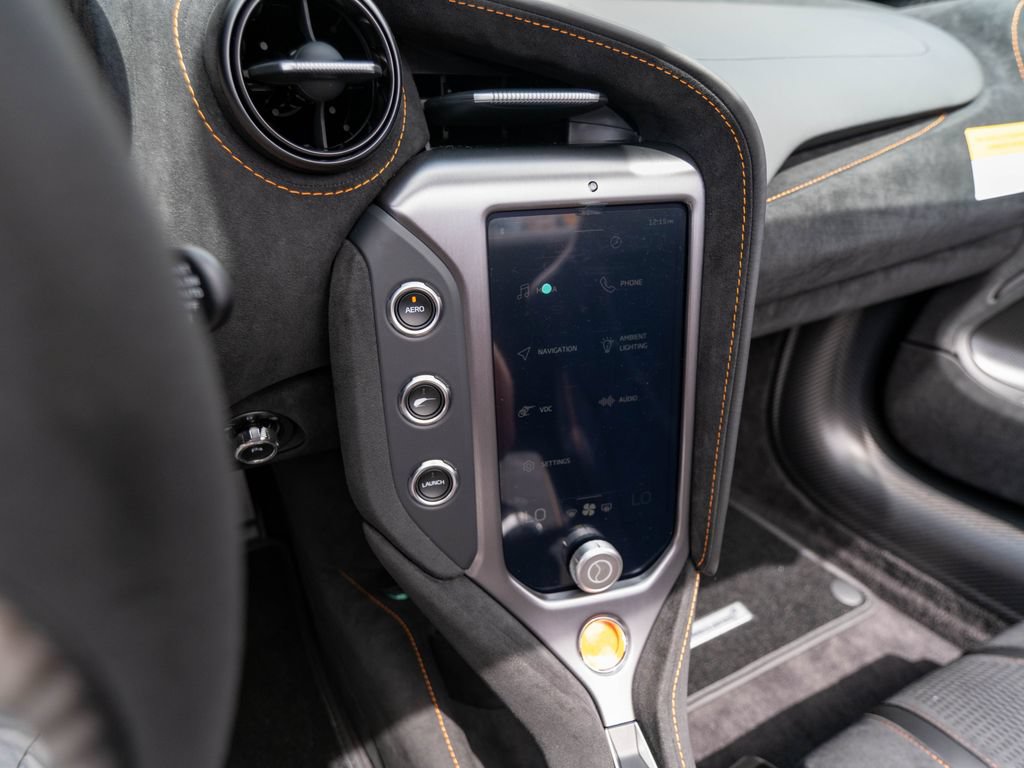 New 2026 McLaren 750S Spider RWD image 18