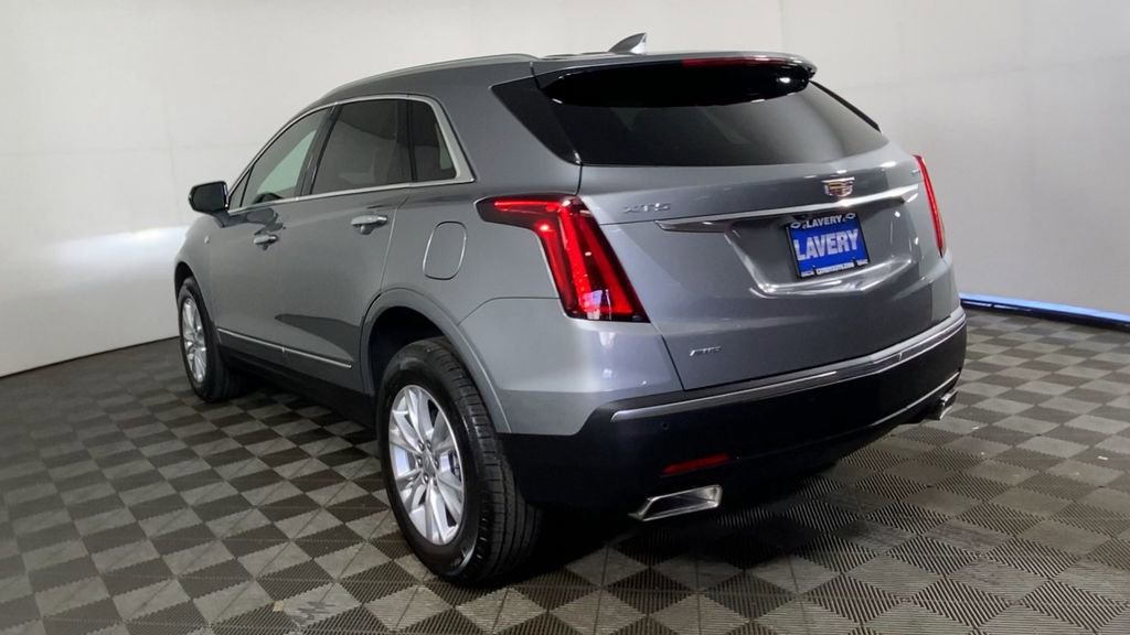 New 2025 Cadillac XT5 Luxury image 8