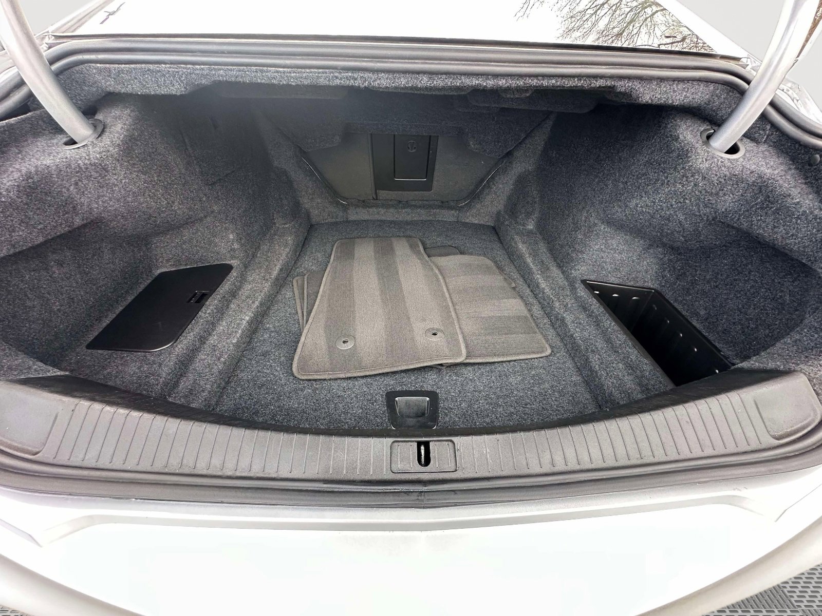 Used 2019 Cadillac CTS Luxury image 37