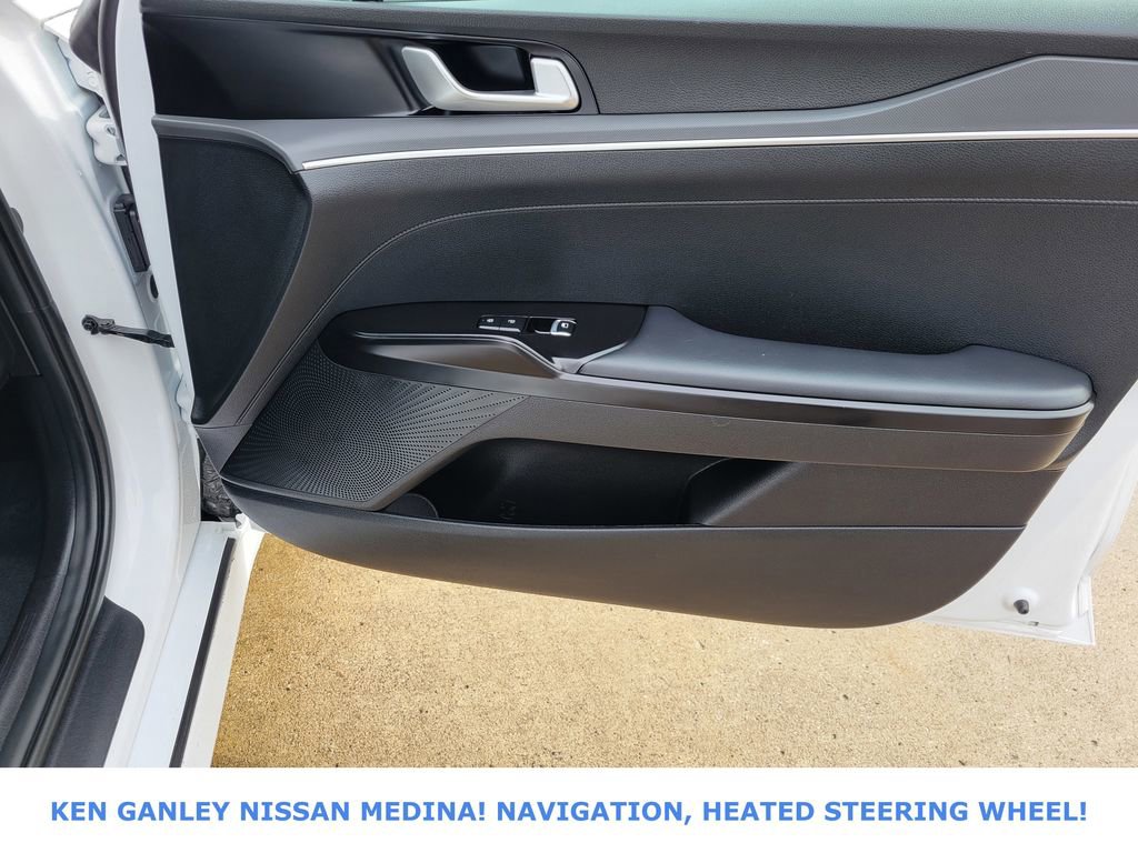 Used 2024 Kia K5 GT-Line image 52