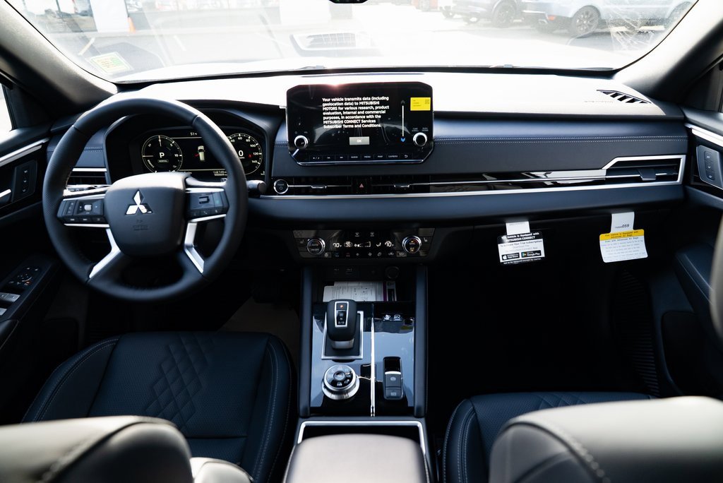 New 2025 Mitsubishi Outlander SEL Black Edition image 8