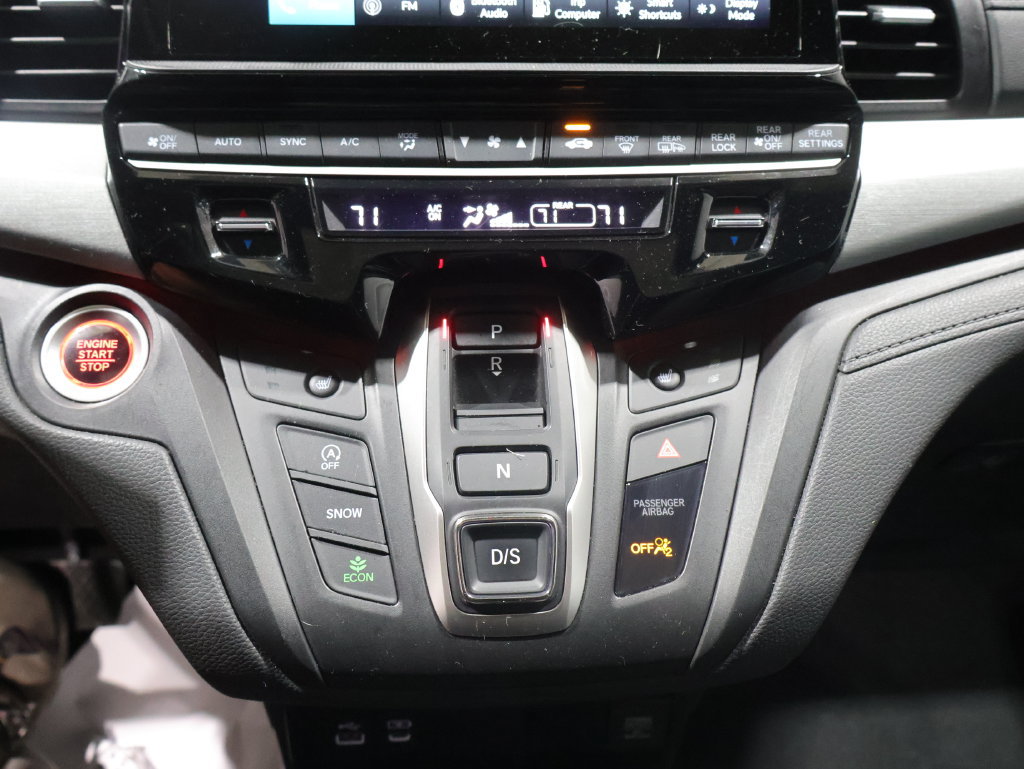 Used 2025 Honda Odyssey Sport-L image 27