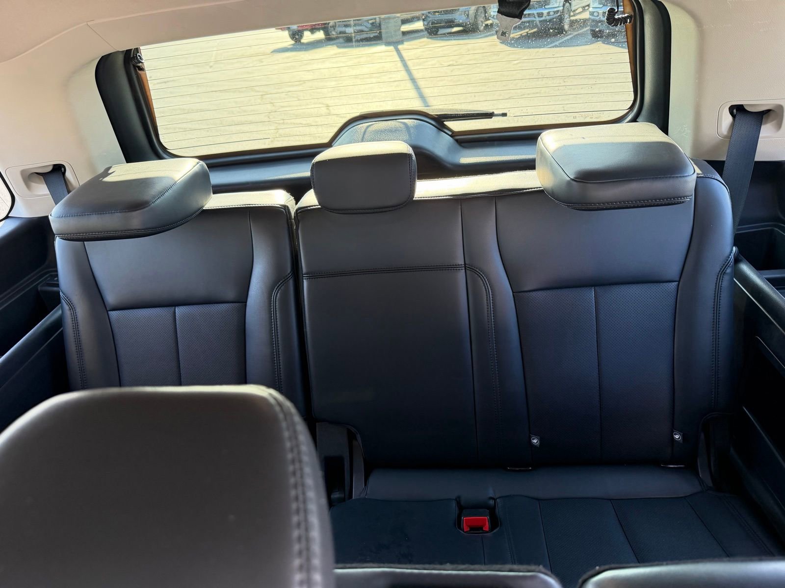 Used 2024 Ford Expedition XLT AWD/4WD image 16