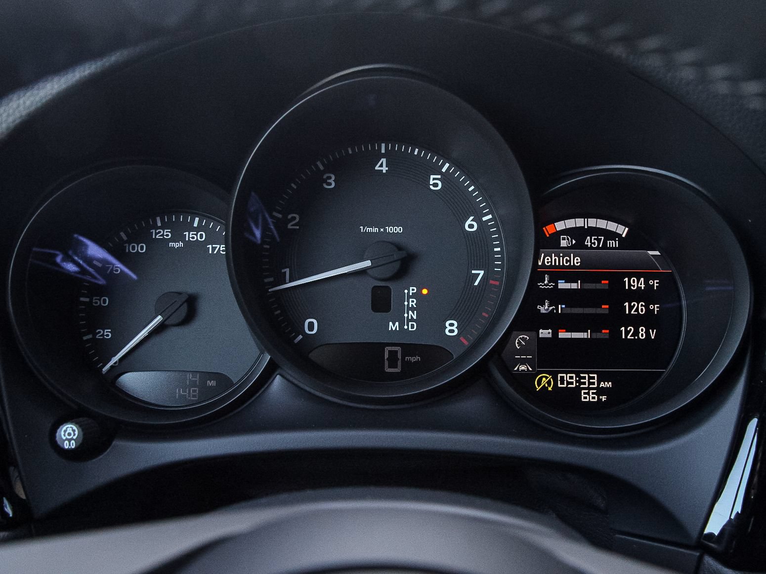 New 2026 Porsche Macan AWD/4WD image 17