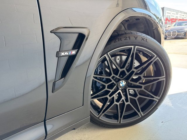 Used 2025 BMW X4 M w/ Premium Package image 64