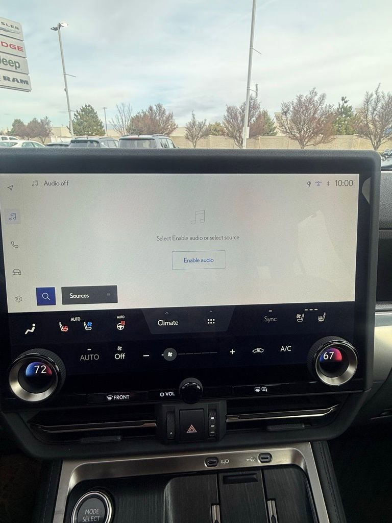 Used 2024 Lexus GX 550 image 18