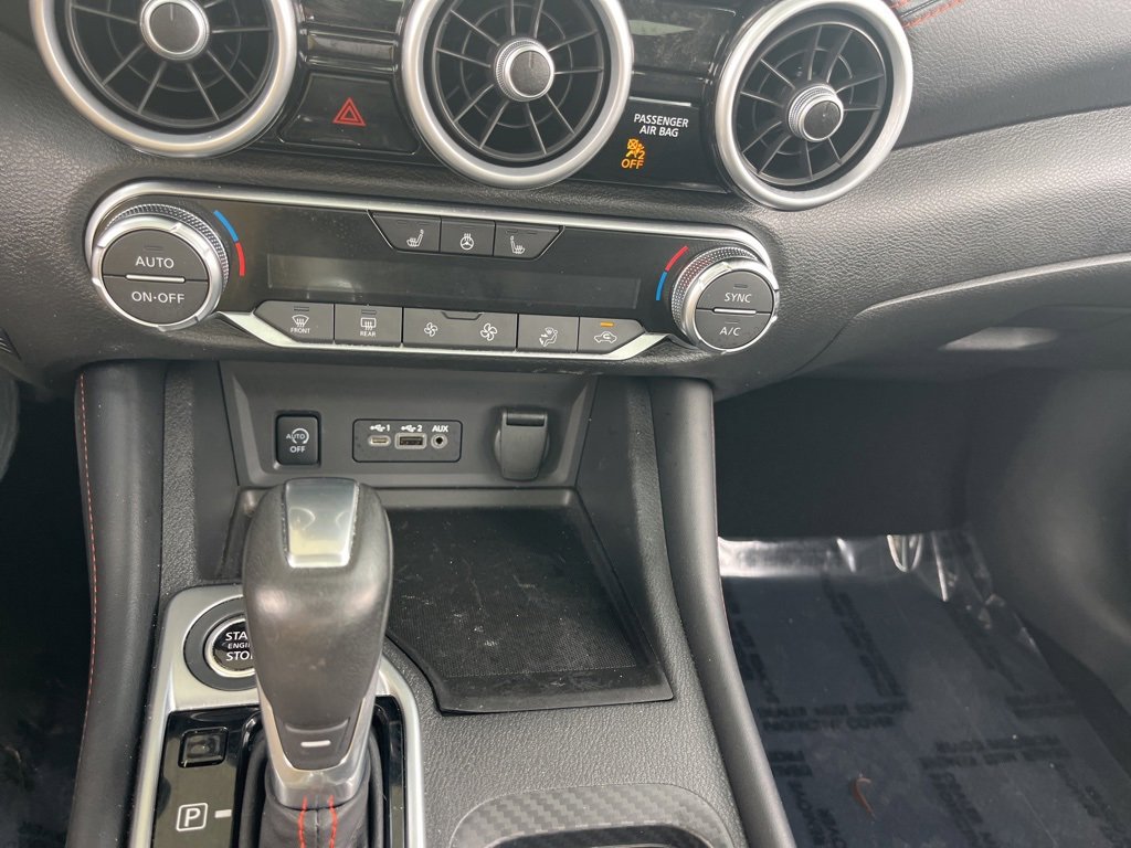 Used 2024 Nissan Sentra SR w/ SR Premium Package image 19