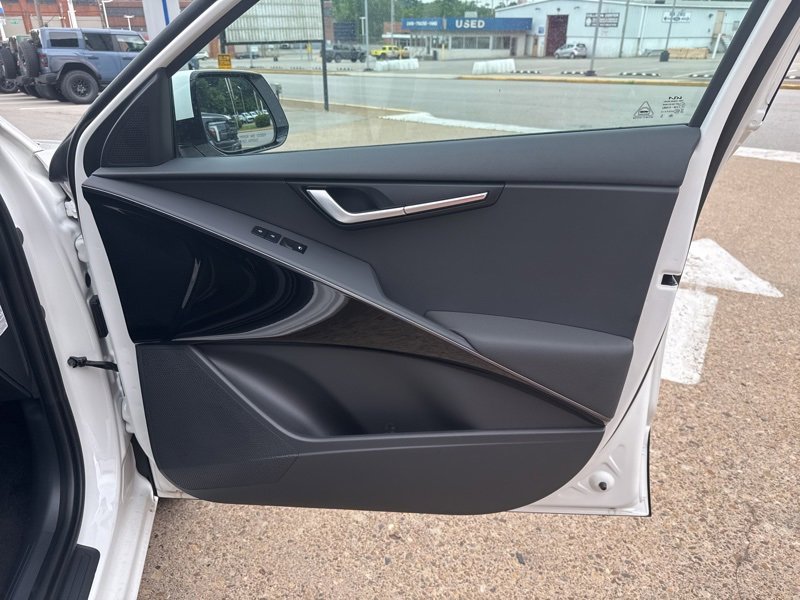 New 2025 Kia Niro Wind w/ Wind Preserve Package image 17