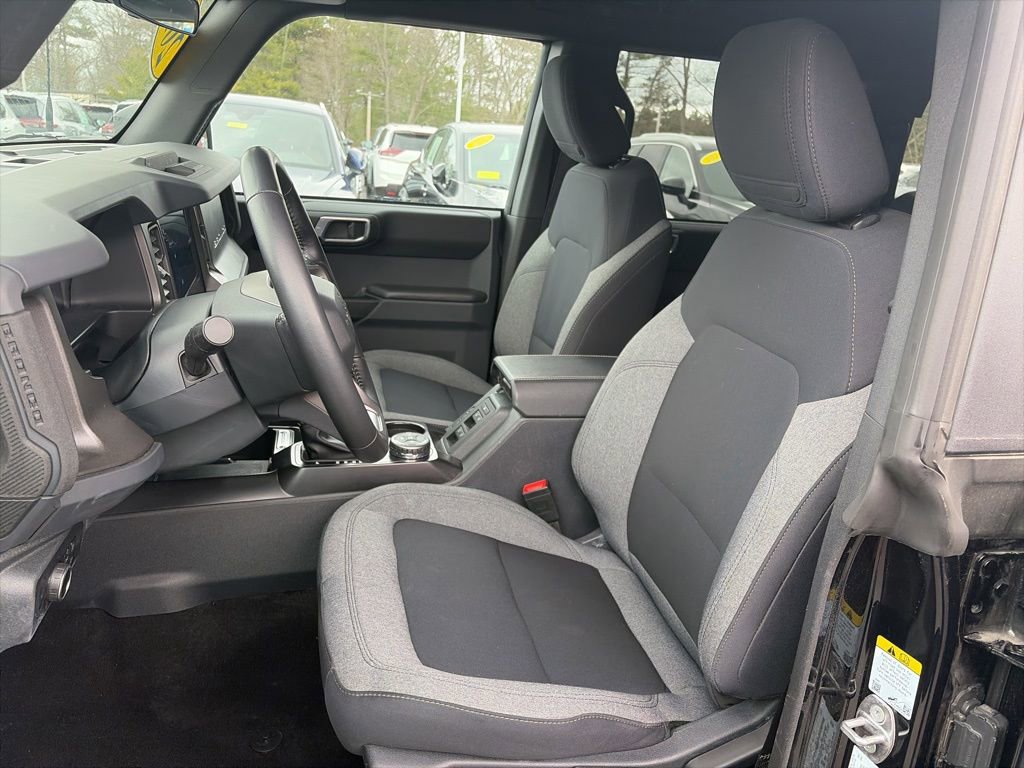 Used 2025 Ford Bronco Big Bend image 12