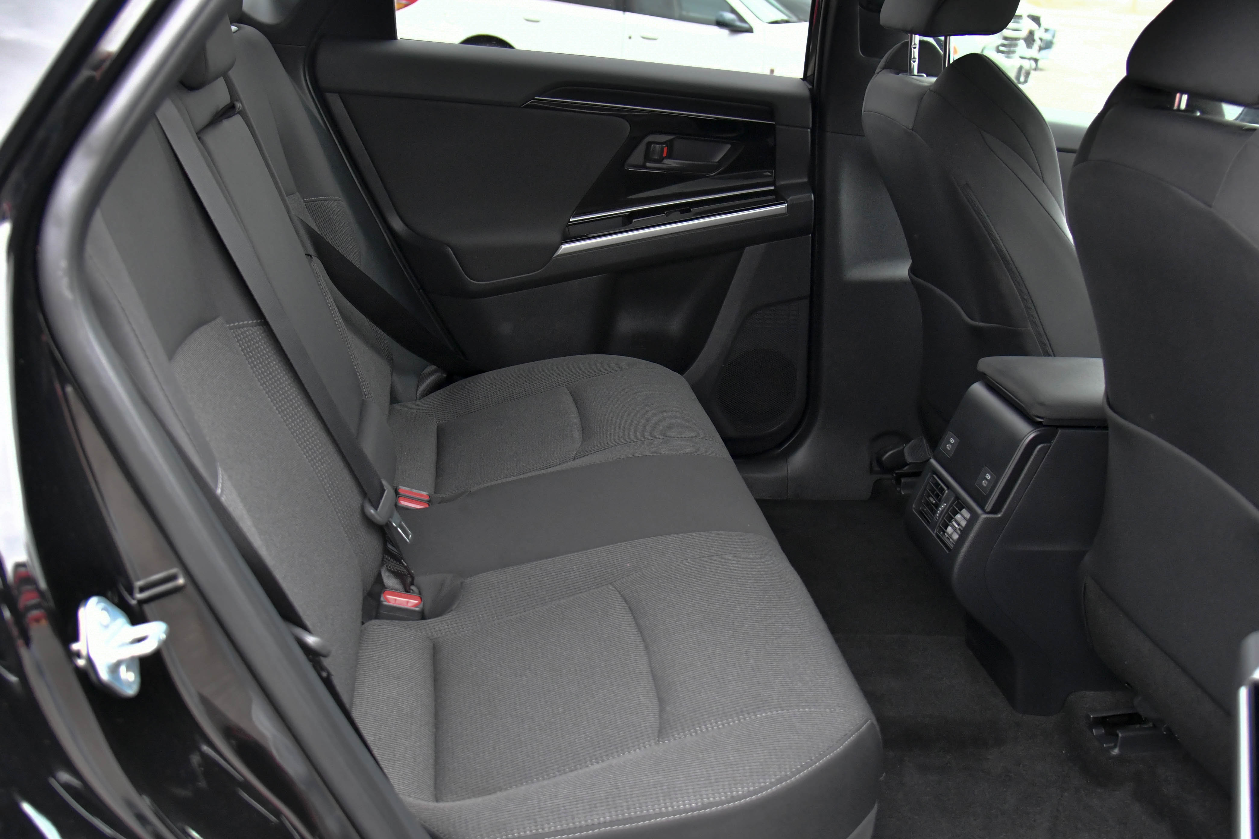 Used 2024 Subaru Solterra AWD/4WD image 42